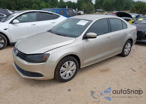 2014 Volkswagen Jetta 1.8T Se z USA, uszkodzony, nr VIN 3VWD07AJXEM216277